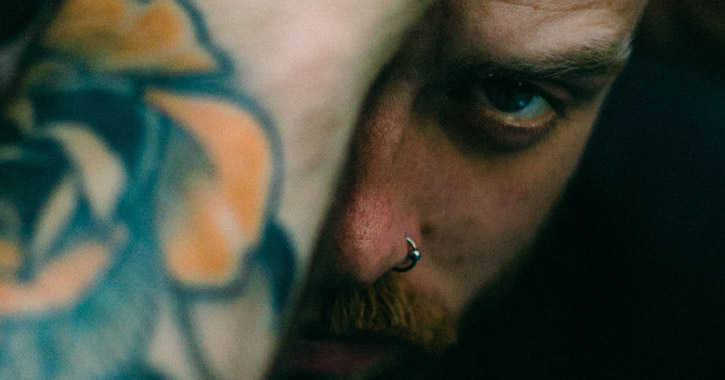 Piercing, tetkó, hajfestés – miért olyan kedveltek?