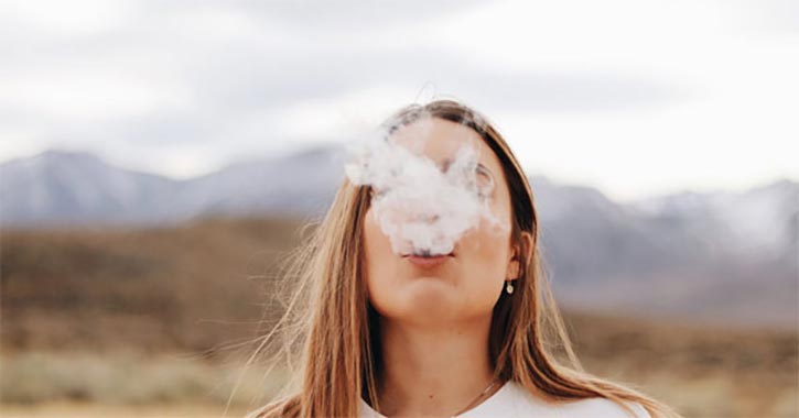 Szenvedélybetegség – káros füstölgés kétféle módon