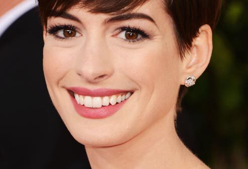 Anne Hathaway smink
